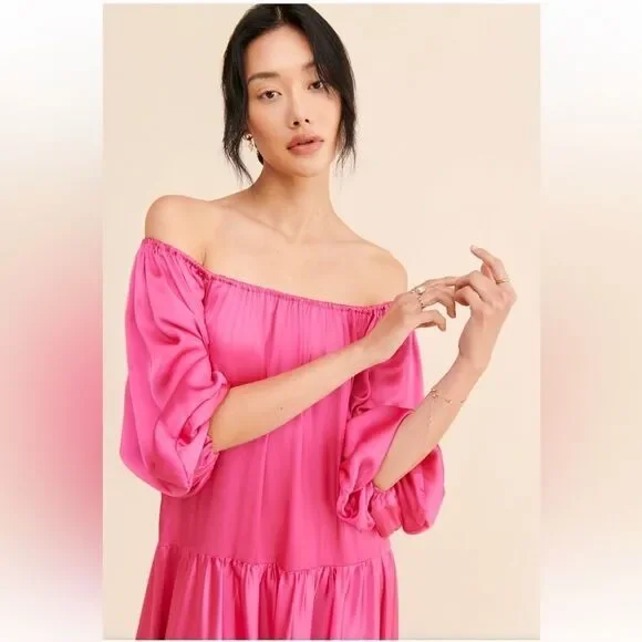 Bettina Maxi Dress
Erika Pena for Anthropologie Penmark on the left sleeve - Picture 2 of 9